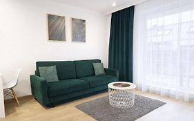 Urban Jungle Apartament Green